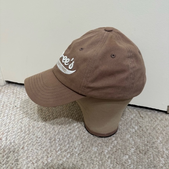 Buc-ee's Brown Baseball Cap - Picture 2 of 9
